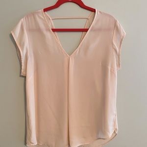 Blush deep V back short sleeve sheer shirt